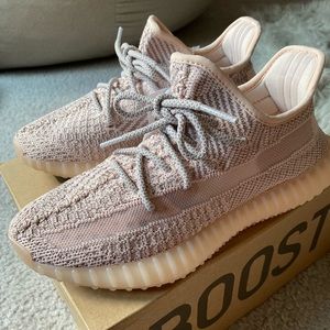 Yeezy Boost 350 V2 SYNTRF